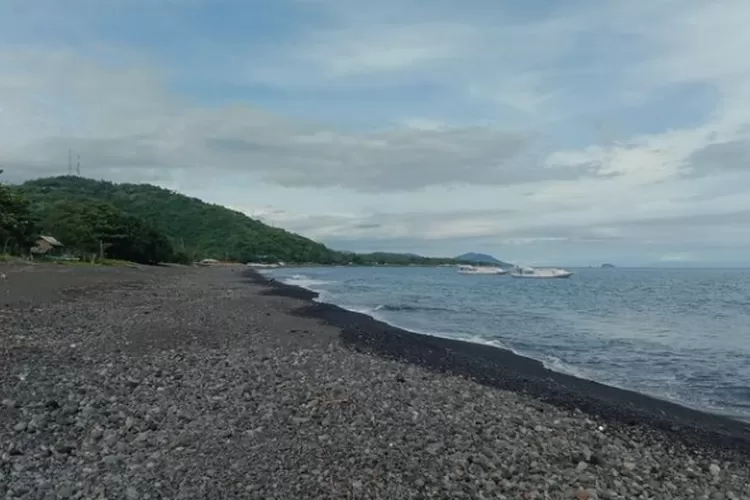 Pantai kusamba