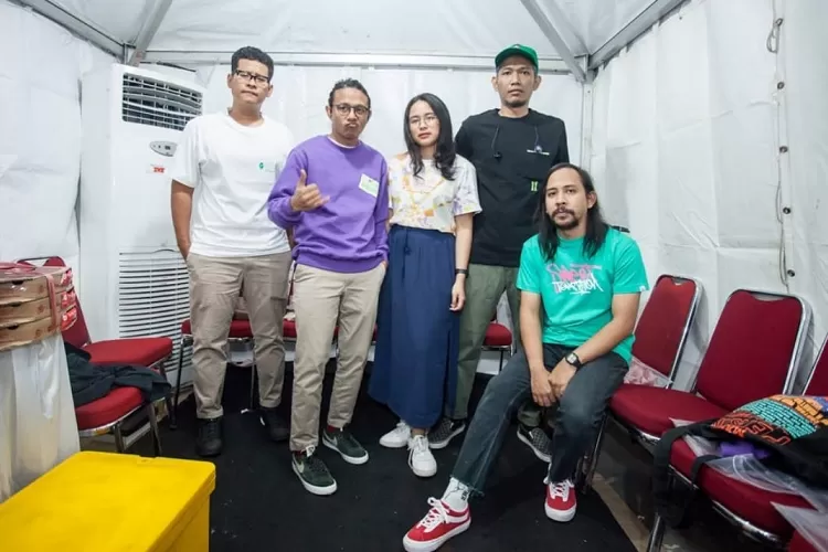 Musik Indie yang Sering Disalahpahami, Tidak Hanya Tentang Senja dan