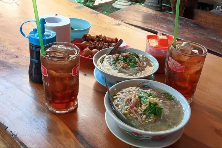 5 Soto Seger Terlaris Dan Terkenal Enak Di Semarang Kuahnya Mantap Lauk