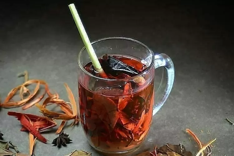 Resep Wedang Uwuh Khas Yogyakarta, Minuman Herbal Kaya Antioksidan yang Buatnya Cukup 2 Langkah Saja - Babad Id