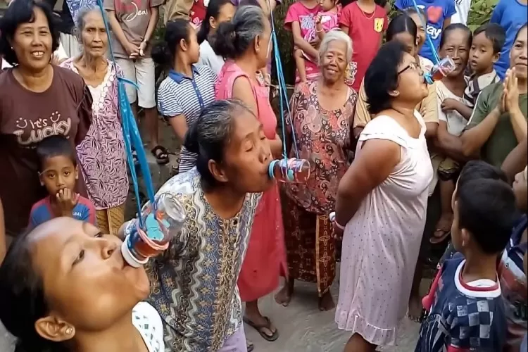 40 Ide Lomba 17 Agustus Untuk Ibu Ibu Yang Unik Lucu Dijamin Heboh Dan Pastinya Bikin Ngakak