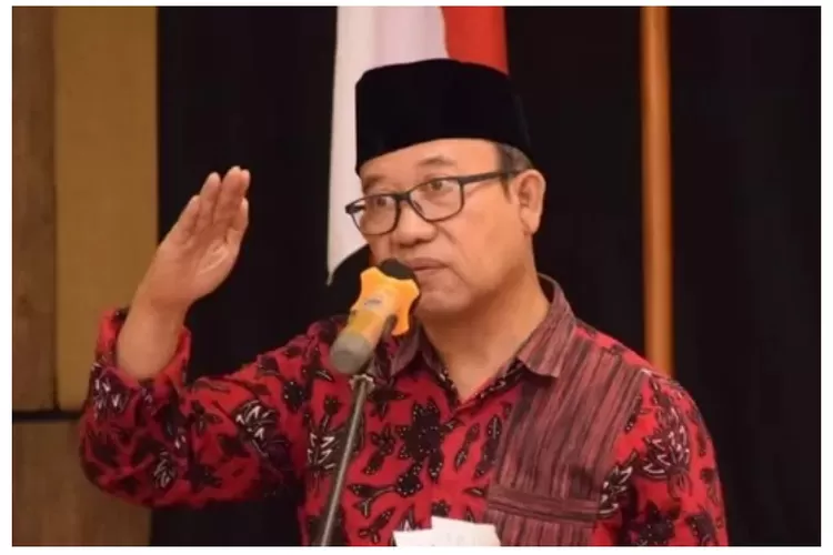 Profil Bupati Banyumas Achmad Husein Yang Viral Di Skakmat Mahasiswa ...