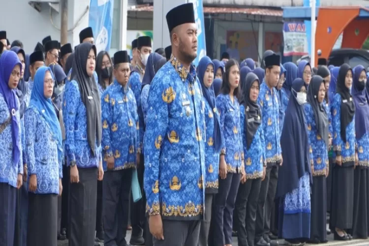 Pns Dipastikan Naik Gaji Di Tahun Ini Besaran Gaji Pokok Golongan I Berdasarkan Masa Kerja