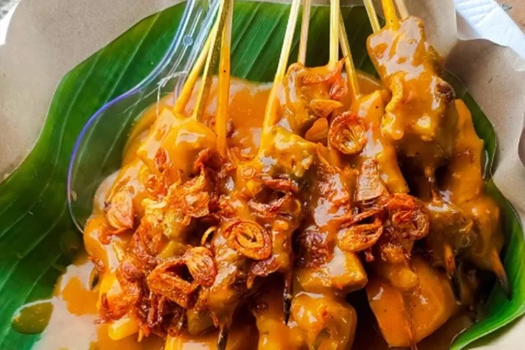 Rekomendasi Warung Makan Sate Padang Di Bogor Terkenal Enak Potongan Daging Besar Bumbu