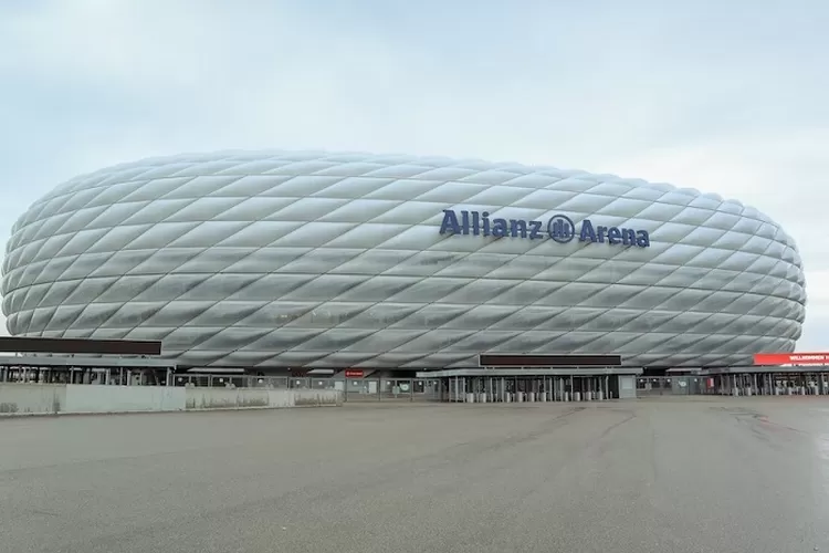Allianz Arena Jadi Venue Pertandingan Bayern Munchen vs Leipzig di DFL Supercup 2023 Babak Final (Foto oleh Noppon Meenuch dari Unsplash)