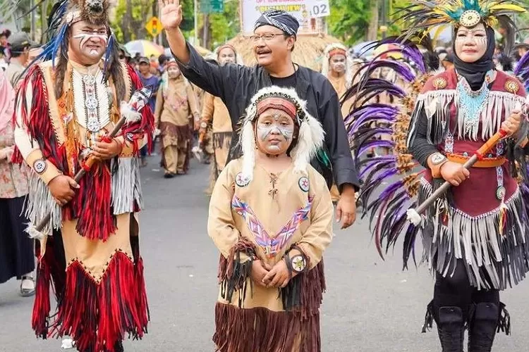 Ini 5 Tempat Penyewaan Baju Adat Di Kota Pasuruan, Cocok Untuk Karnaval ...