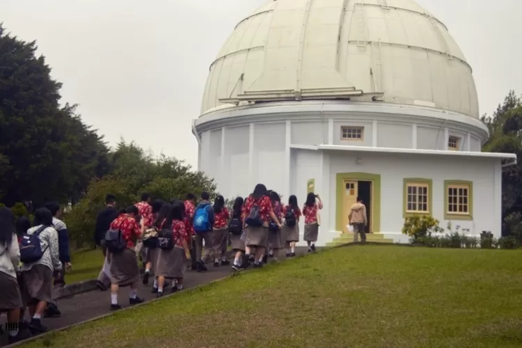 Kunjungan para pelajar ke Observatorium Bosscha di Lembang, Kabupaten Bandung. (Tangkapan layar/bosscha.itb.ac.id)