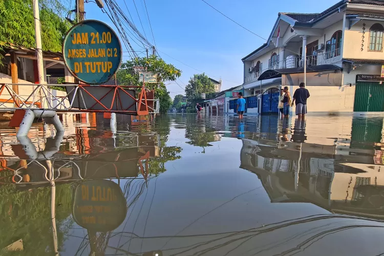 7 Ruas Jalan Di Jakarta Terendam Banjir, Ini Daftarnya - Akurat