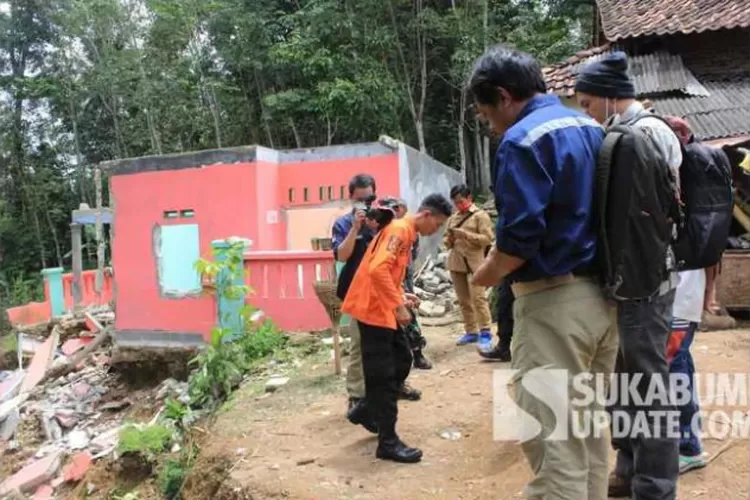 PVMBG Ungkap Penyebab Bencana Pergerakan Tanah Di Sukabumi - Akurat