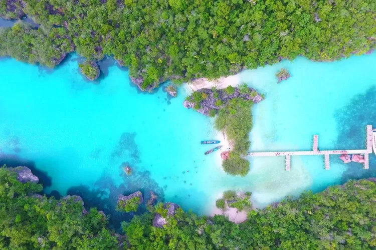 Menelusuri Pesona Pulau Bair Yang Memanjakan Mata Akurat