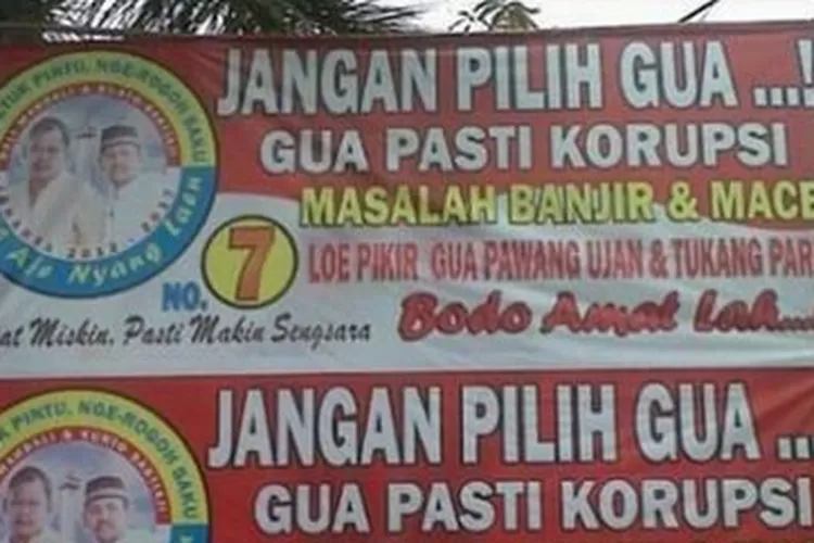 Mirip Baliho Caleg Yang Tertulis Di Spanduk Ini Bikin Gagal Fokus Akurat