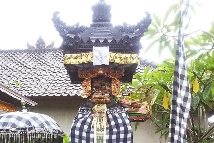 Menguak Rahasia Palinggih Panunggun Karang Bagi Umat Hindu Di Bali ...