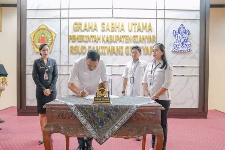 Pemkab Gianyar Teken MoU Dengan BPJS Kesehatan Dan BPJS Ketenagakerjaan ...