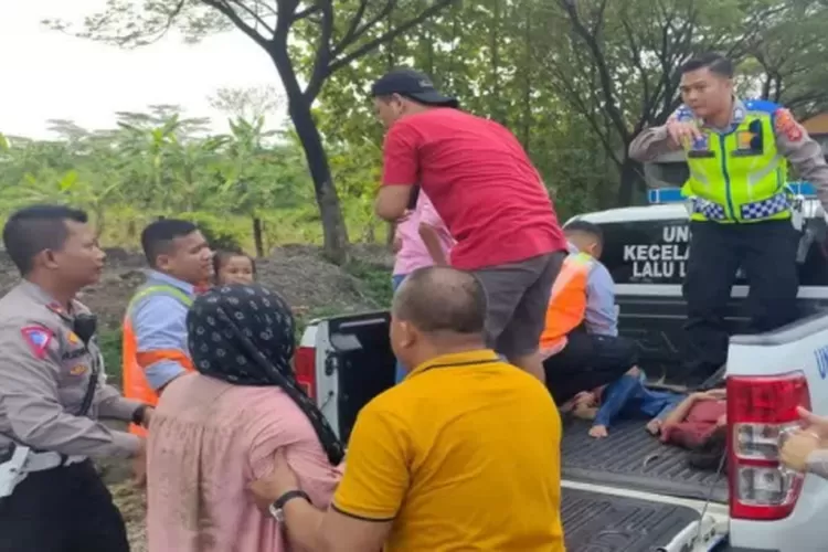 Kecelakaan Tol Cipali, Tiga Korban Tewas - Bali Express