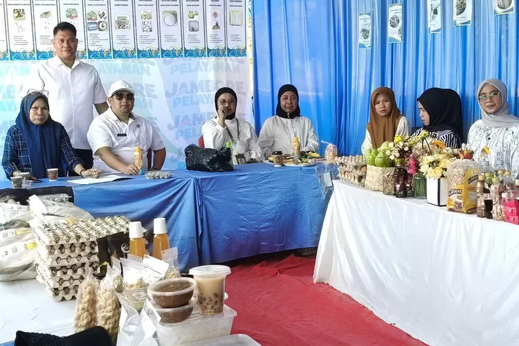 Jambore Pelayanan Publik Kindang, BUMDes Pamerkan Produk Unggulan Desa