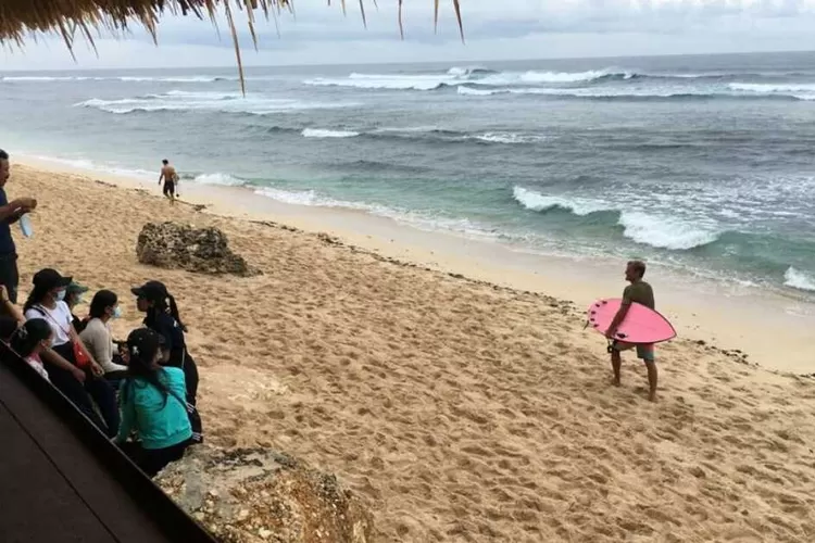 Akan Dijadikan Objek Wisata Pantai Nyang Nyang Minim Fasilitas Denpost 5754