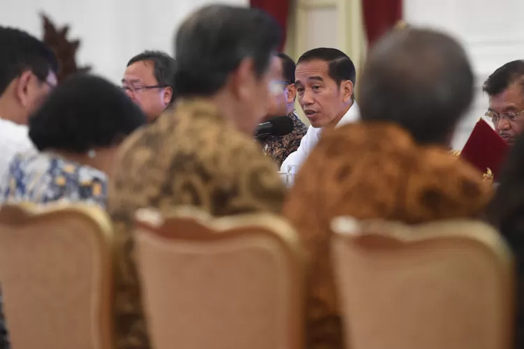 Izin Investasi Di Indonesia Sulit, Presiden Jokowi Kesal - Indozone News