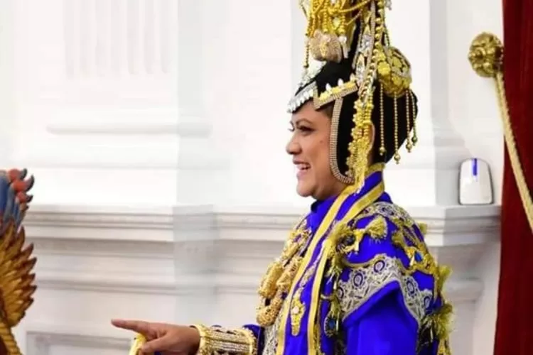 Iriana Joko Widodo Pakai Baju Adat Buton Di HUT RI Ke-77, Mewah Penuh ...