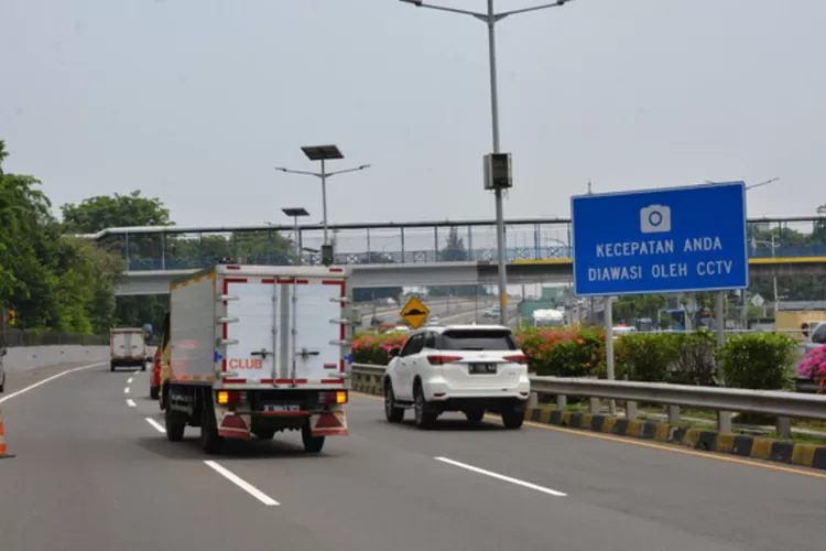 Libur Nataru Pengguna Transportasi Darat Via Jalan Tol Dan KA Jadi ...