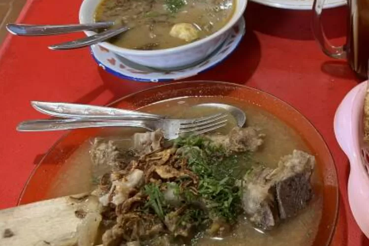 Kuliner Makassar Wajib Kamu Coba Ada Sop Saudara Murah Cuma Rp Ribu