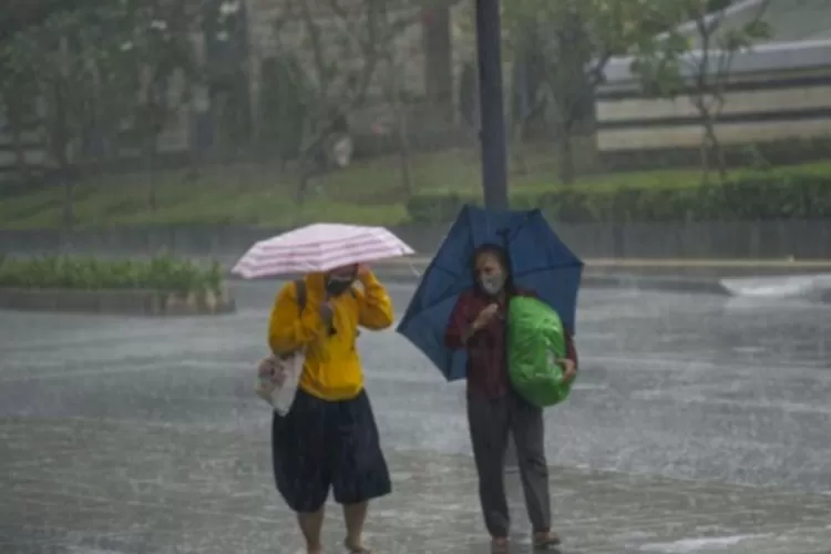 Penyebab Cuaca Ekstrem Di Sebagian Wilayah Indonesia: Fenomena Dinamika ...