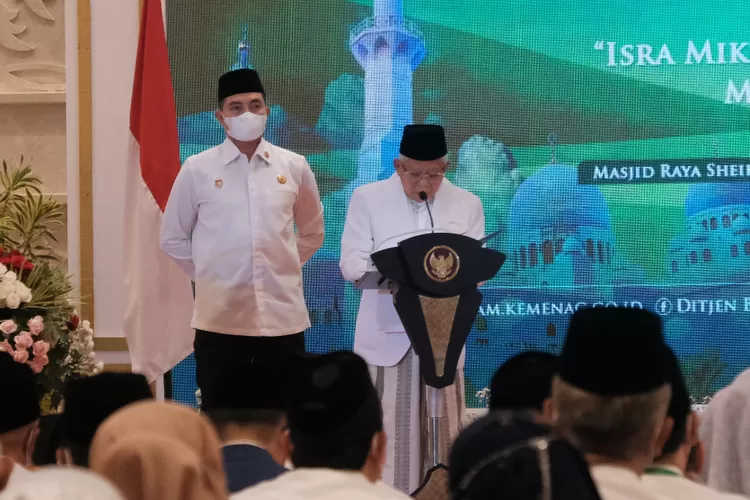 Wapres Ma'ruf Amin Resmi Buka Masjid Raya Sheikh Zayed Al Nahyan Solo ...