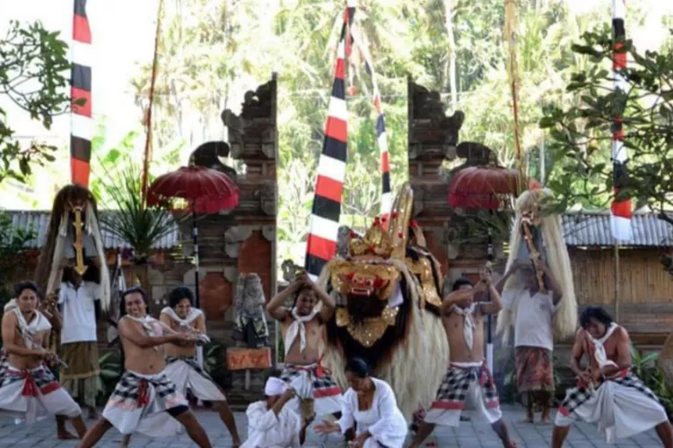 Barong Makhluk Mitologi Bali Yang Jadi Simbol Kebajikan Dan Pelindung Dari Roh Jahat Indozone