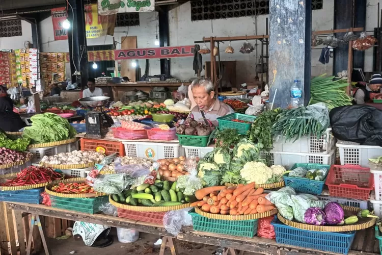 Dua Minggu Jelang Ramadhan, Harga Cabai Dan Bawang Di Jakarta Merangkak ...