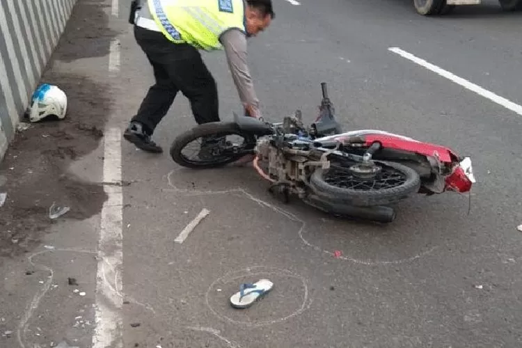 Teknik Jatuh Dari Motor Yang Aman Agar Tak Fatal - Jawa Pos