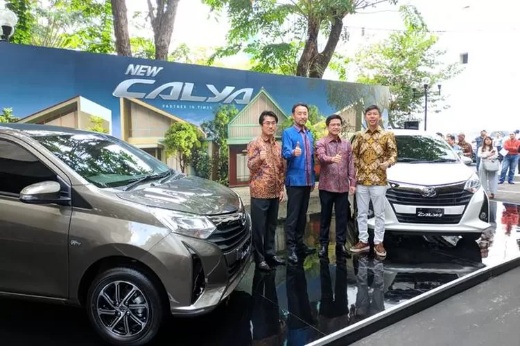 Daihatsu Rilis New Sigra Toyota Luncurkan Calya Facelift Jawa Pos