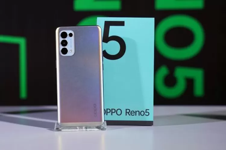 apa kelebihan hp oppo reno 5