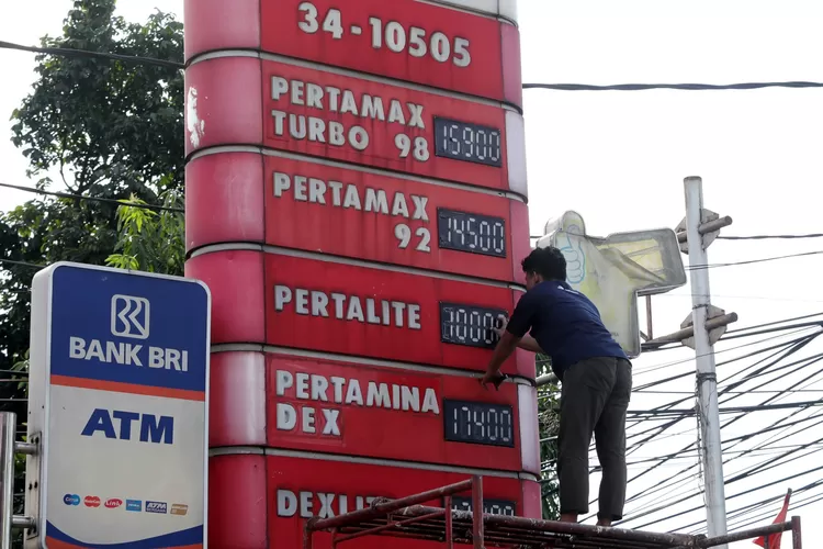 BBM Pertamina Non Subsidi Resmi Naik Per 1 Desember 2022, Ini Harganya ...