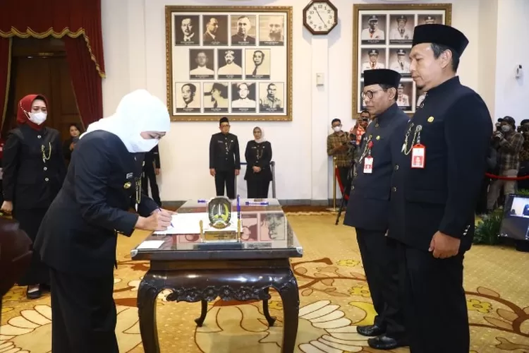 Gubernur Khofifah Rotasi Kepala Dinas Jawa Timur Jawa Pos