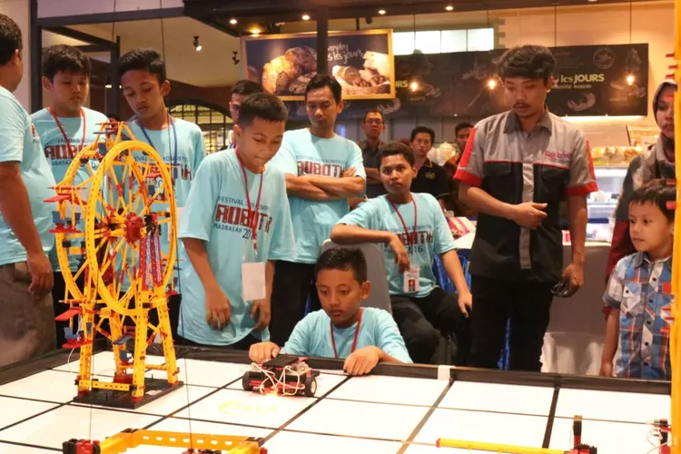 Kemenag Dukung Inovasi Robot Karya Siswa Madrasah Diproduksi Massal ...