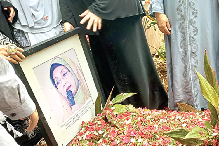 Infeksi Paru Paru Jadi Penyebab Nani Wijaya Tutup Usia Jawa Pos