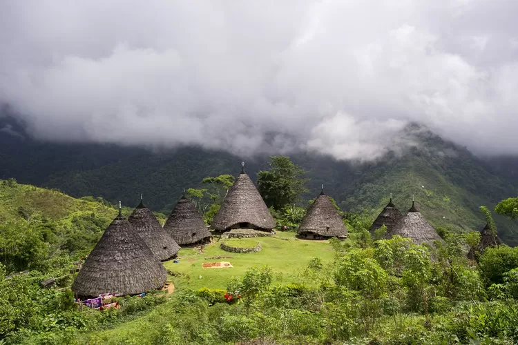 Destinasi Wisata Terindah Untuk Libur Nataru 2023 Di NTT - Kabar BUMN