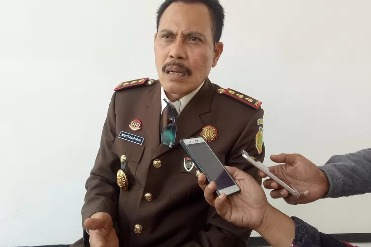 Mengenal Kajari Tebingtinggi Mustaqpirin: Dulu OB, Kini Asintel Kejati ...