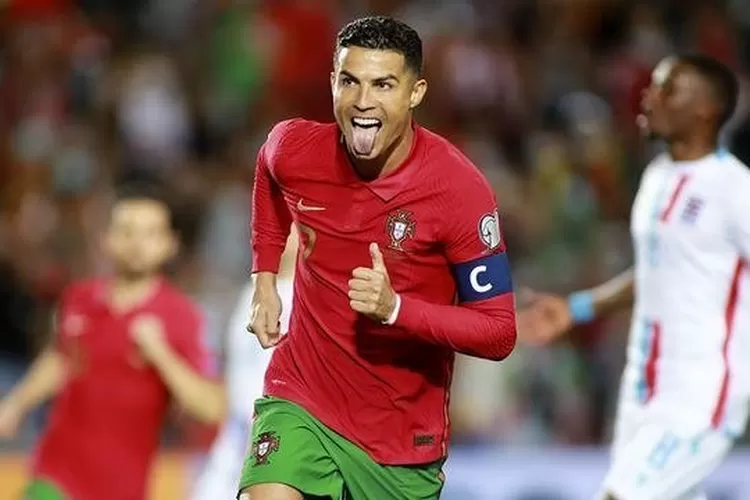 Cristiano Ronaldo Bikin TikTok Tapi Langsung Diblokir, Kok Bisa? - Krjogja