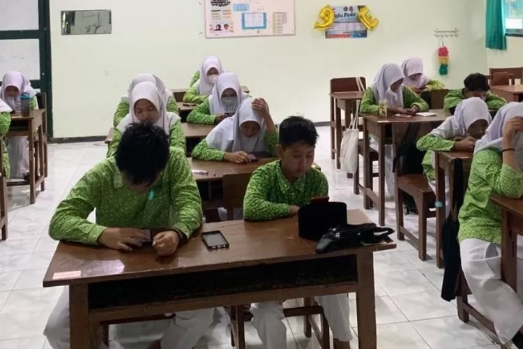 Pengajuan Tunjangan Insentif Guru Madrasah Bukan Pns Dibuka Hingga 7 April Simak Car Krjogja 8727