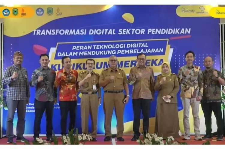 Peran Teknologi Digital Dalam Mendukung Pembelajaran Kurikulum Merdeka Krjogja