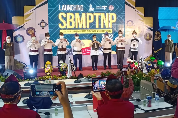 Kemenparekraf RI Launching SBMPTNP Enam Poltekpar Di Lombok - Lombok Post