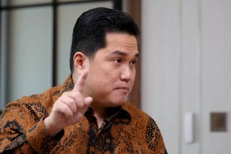 ADA APA? Menteri BUMN Erick Thohir Pecat Direktur Penunjang Bisnis ...