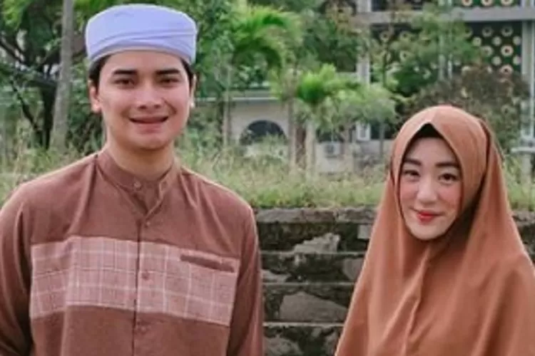 Terungkap Ini Alasan Larissa Chou Gugat Cerai Putra Ustad Arifin Ilham