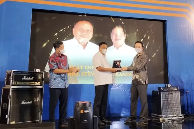 REI Sulut Award Nobatkan OD-SK Tokoh Pembangunan - Manado Post