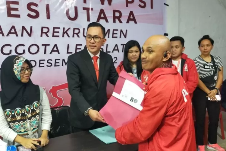 Buka Pendaftaran Caleg, PSI Sulut Bakal Beri Kejutan - Manado Post