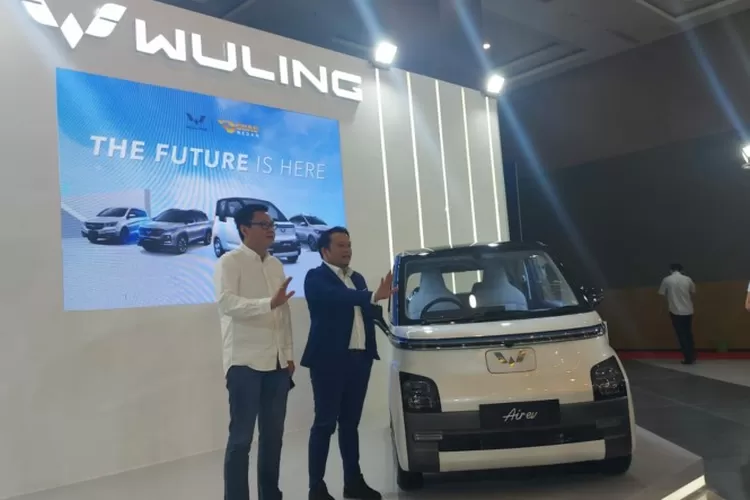 Hadir Di GIIAS Medan 2022, Wuling Tampilkan Mobil Listrik Air Ev ...