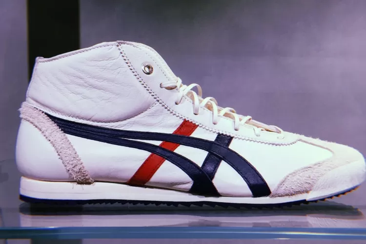 Perbedaan onitsuka tiger dan sales asics