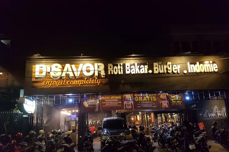 Destinasi Nongkrong Unik di Depok: 10 Cafe Buka 24 Jam Cocok untuk
