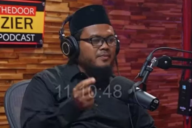 Siapa Sosok Guru Gembul Yang Kembali Diundang Dalam Podcast Deddy ...