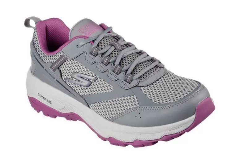 Sepatu hot sale sport skechers